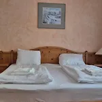 سبورتهوتيل داخشتاين ويست فندق 3*