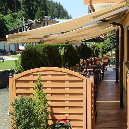 Hotel Dachstein West 3*