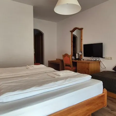 سبورتهوتيل داخشتاين ويست أنابيرغ ام لاميرتا