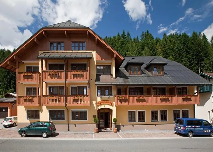 Hotel Dachstein West 3*